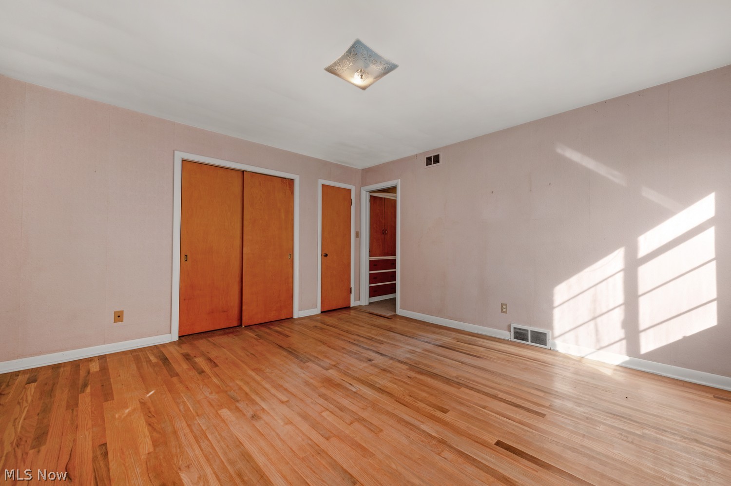 19582 Westover Avenue Rocky River OH 44116