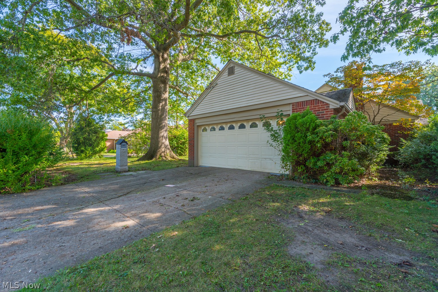 19582 Westover Avenue Rocky River OH 44116
