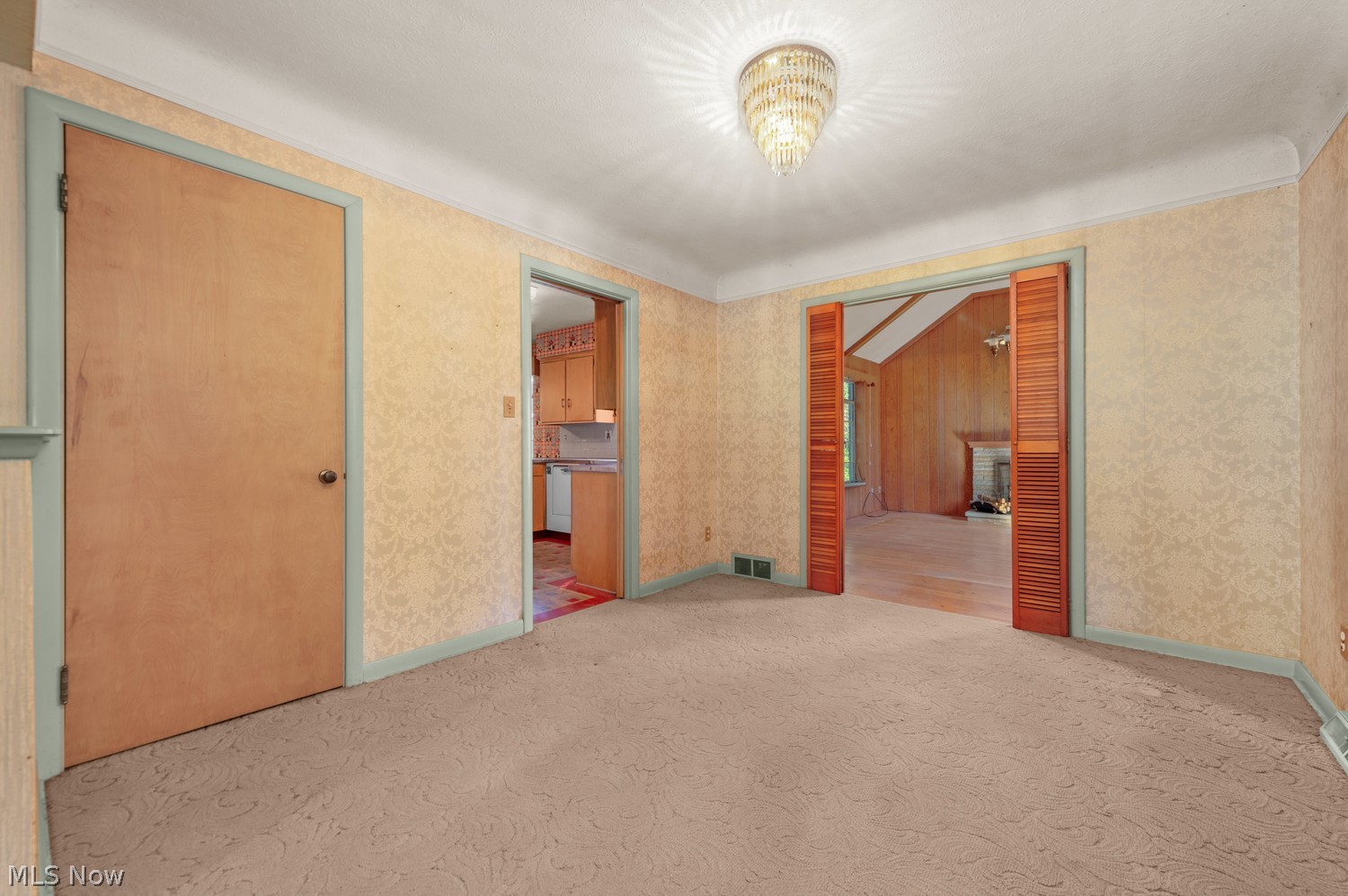 19582 Westover Avenue Rocky River OH 44116