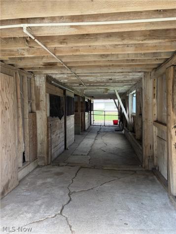 8869 Fredericksburg Road Fredericksburg OH 44627