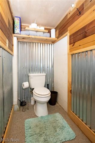 724 Nashville Road Glenmont OH 44628