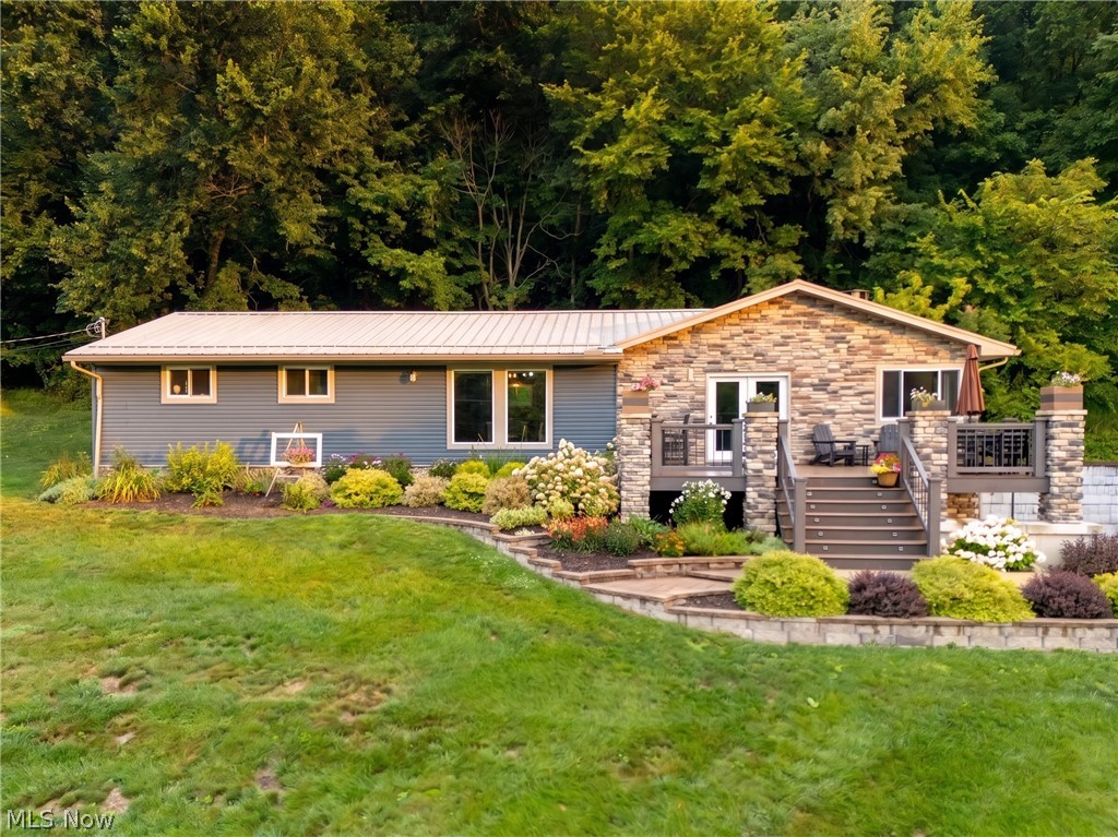 724 Nashville Road Glenmont OH 44628