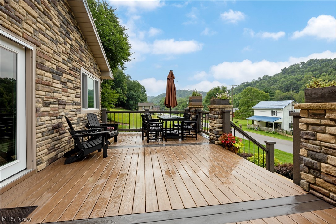 724 Nashville Road Glenmont OH 44628