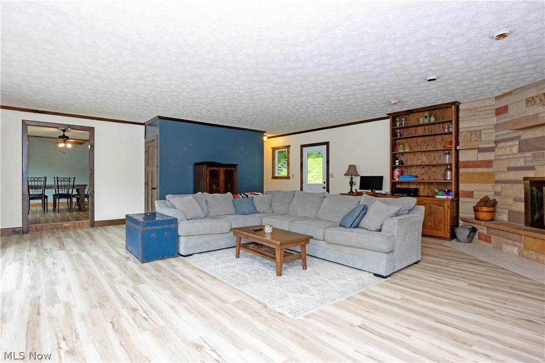 724 Nashville Road Glenmont OH 44628