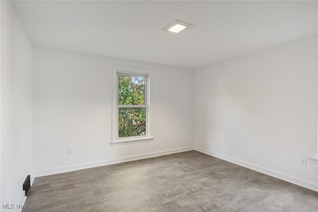 8099 Glen Park Road Kirtland OH 44094