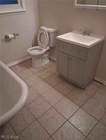 3640 W 47th Street Cleveland OH 44102
