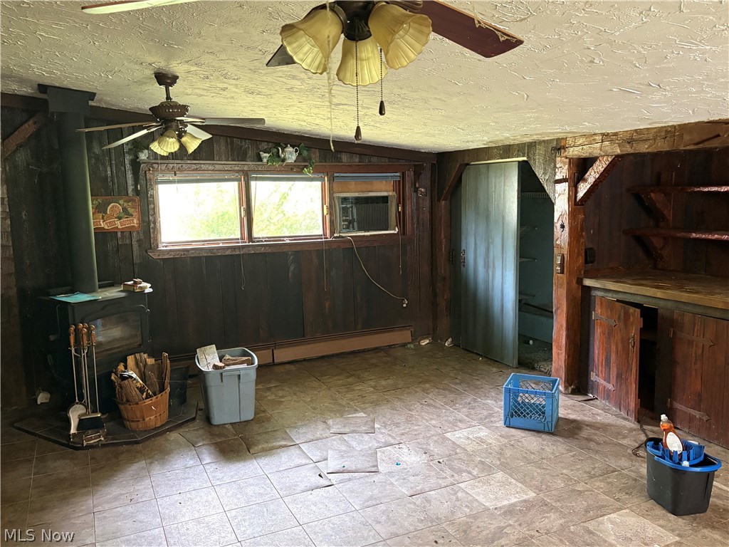 3085 State Road Rock Creek OH 44084