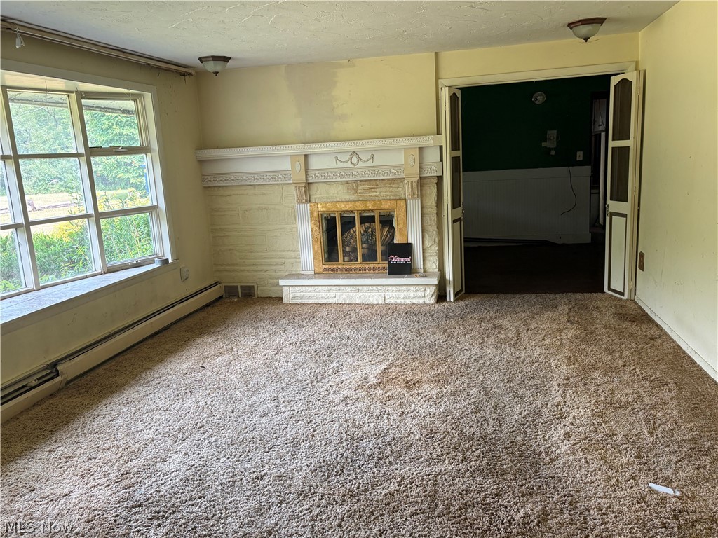 3085 State Road Rock Creek OH 44084