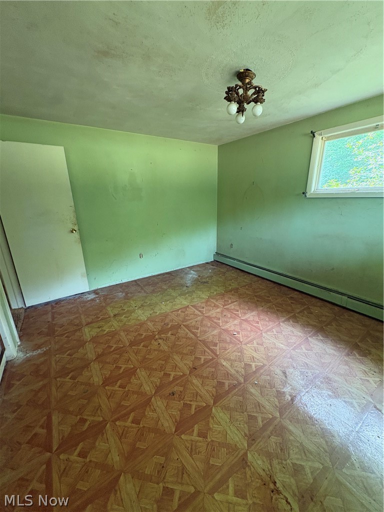3085 State Road Rock Creek OH 44084