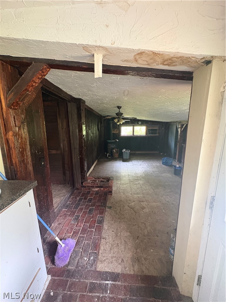 3085 State Road Rock Creek OH 44084