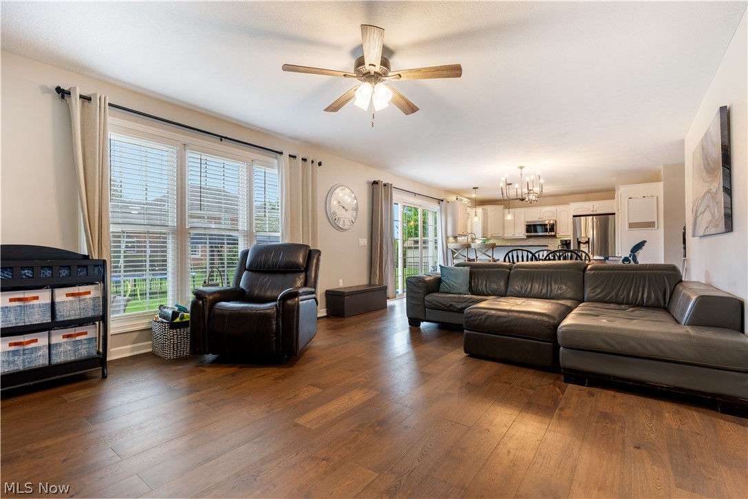 1319 Parkdale Drive Dover OH 44622