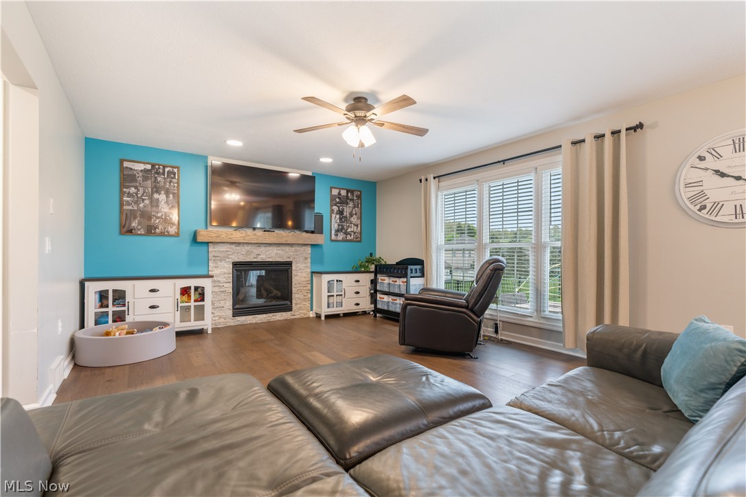 1319 Parkdale Drive Dover OH 44622