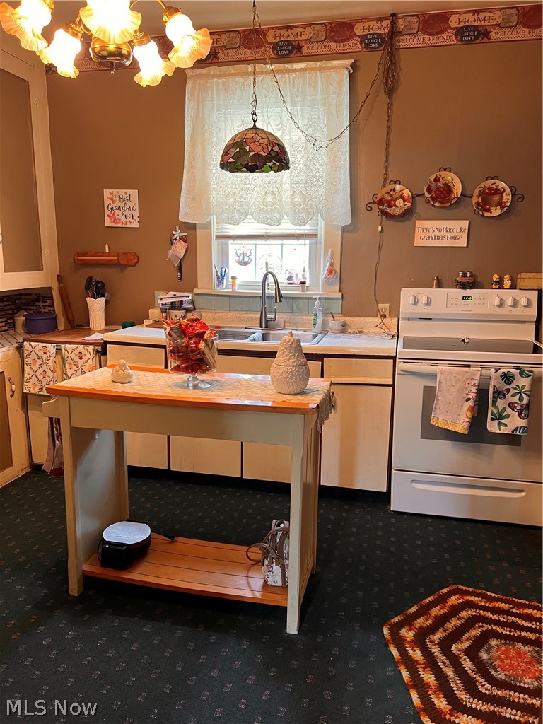 189 W Martin Street East Palestine OH 44413