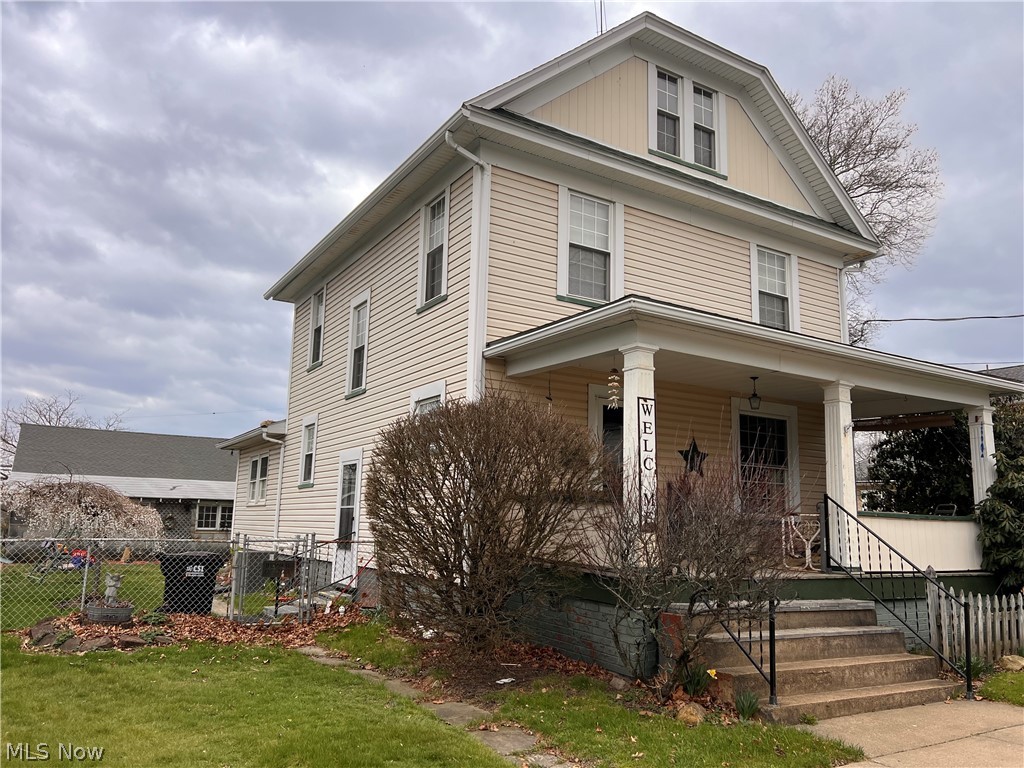 189 W Martin Street East Palestine OH 44413