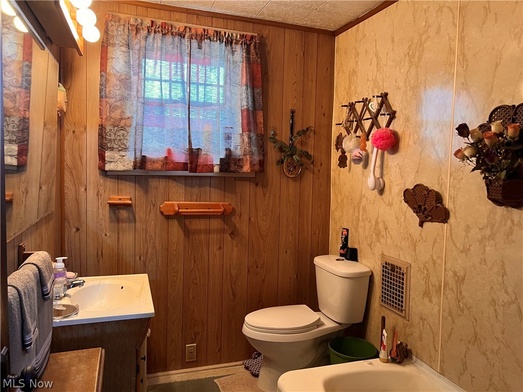 189 W Martin Street East Palestine OH 44413