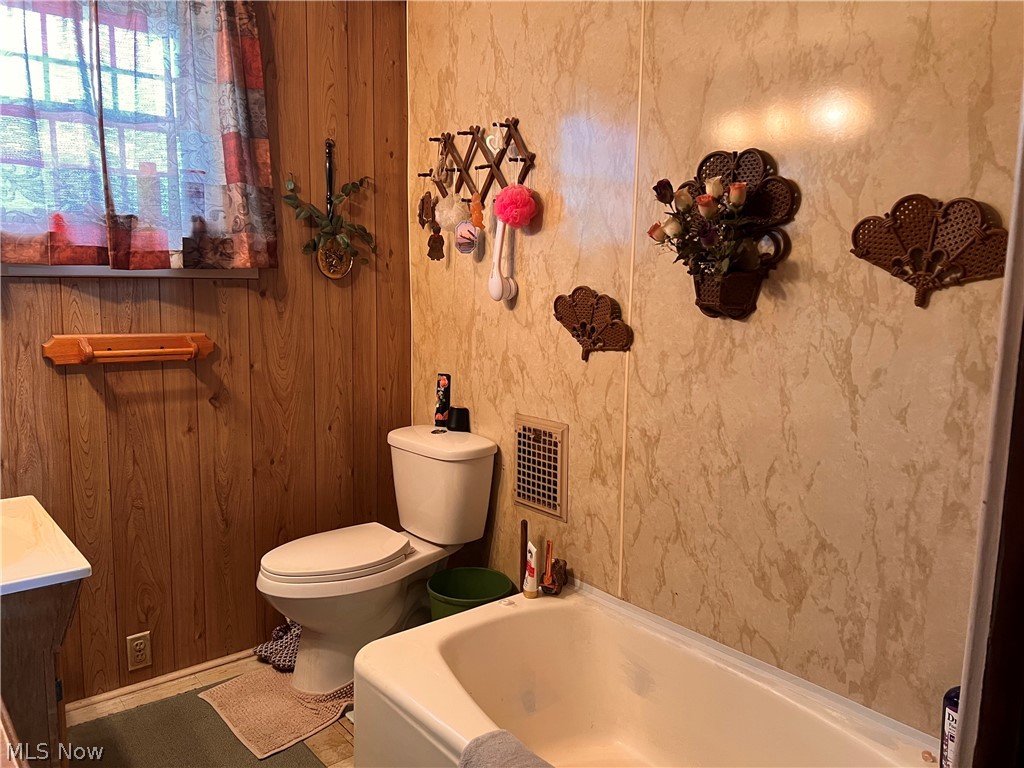 189 W Martin Street East Palestine OH 44413