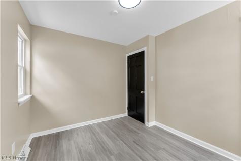 25291 Richards Avenue Euclid OH 44132
