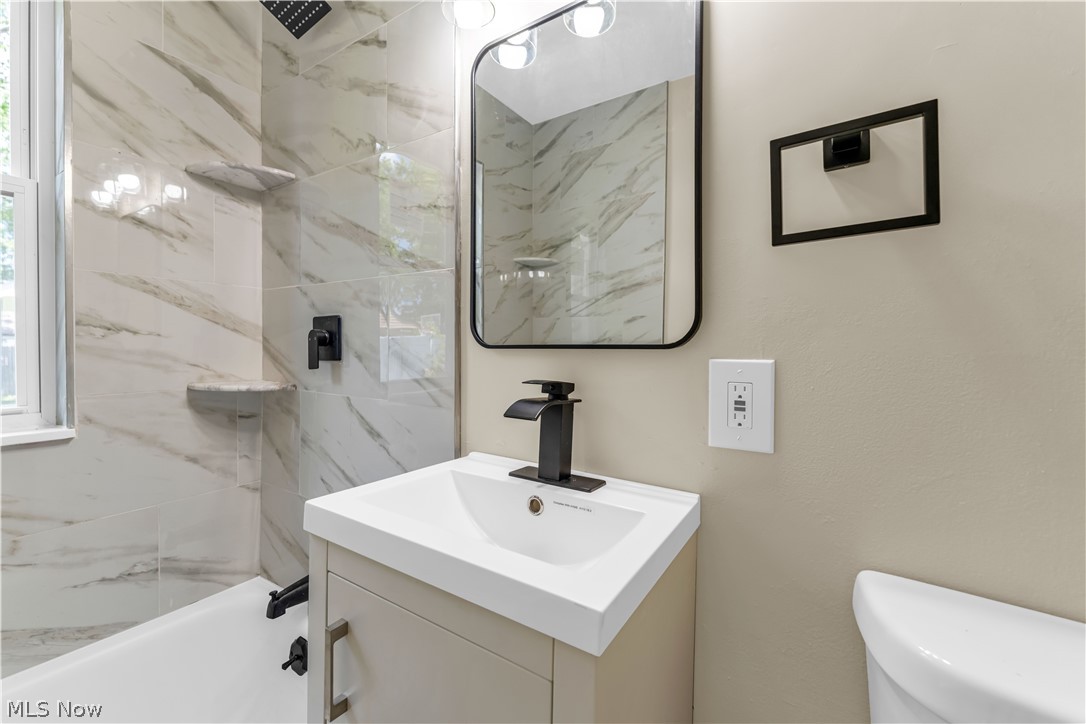 25291 Richards Avenue Euclid OH 44132