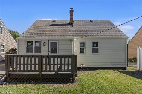 25291 Richards Avenue Euclid OH 44132