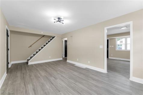 25291 Richards Avenue Euclid OH 44132