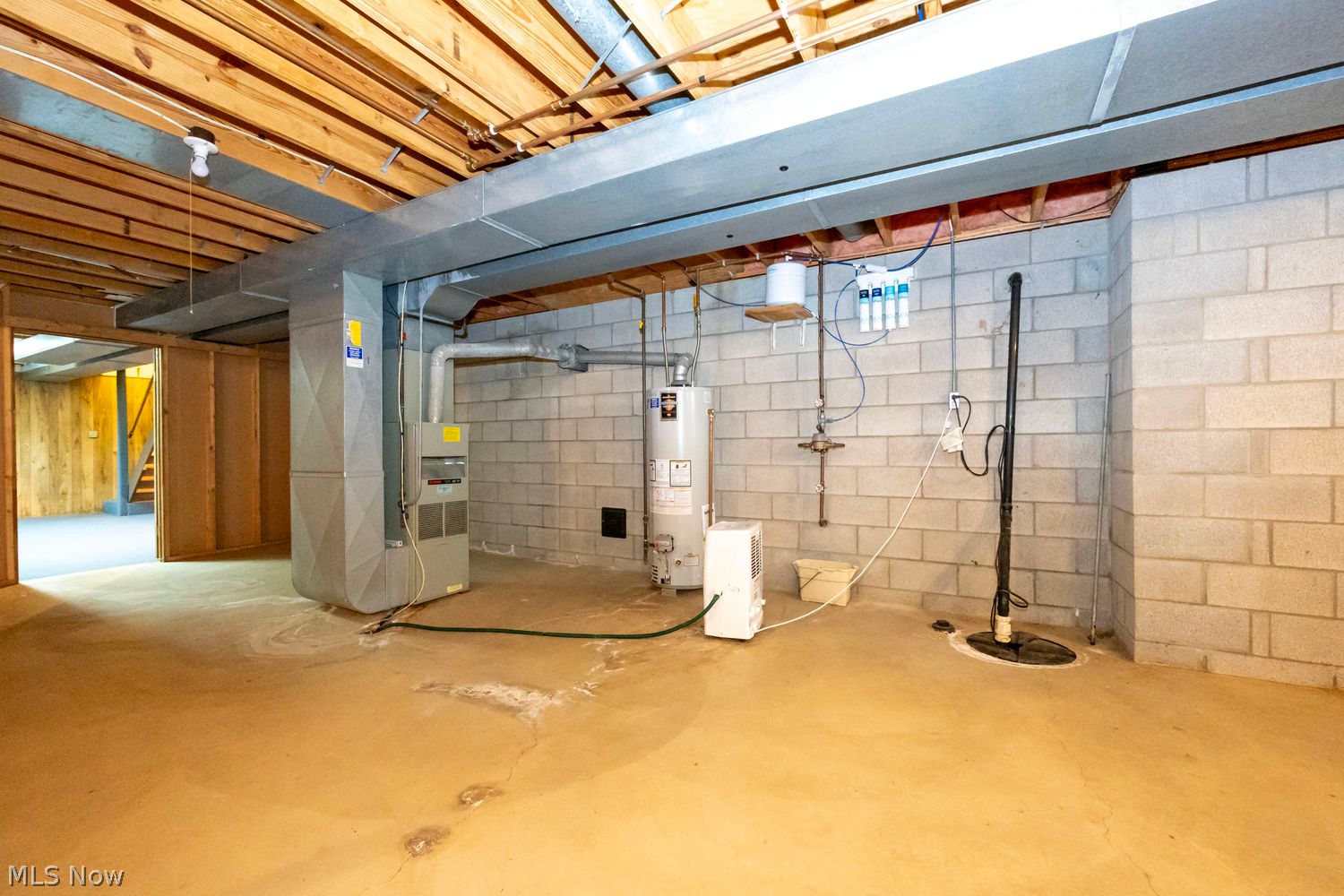 446 Memory Lane Wooster OH 44691