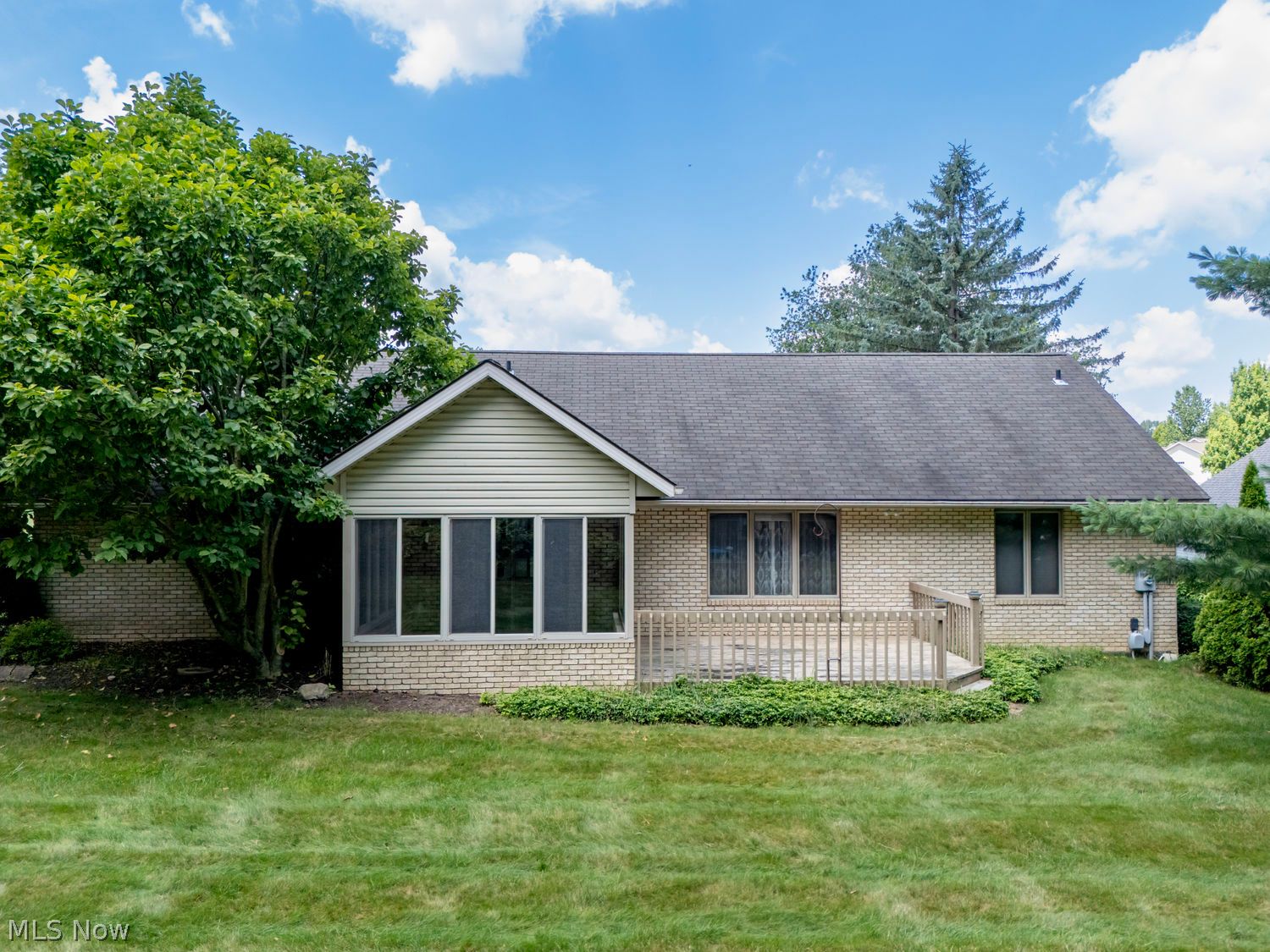 446 Memory Lane Wooster OH 44691