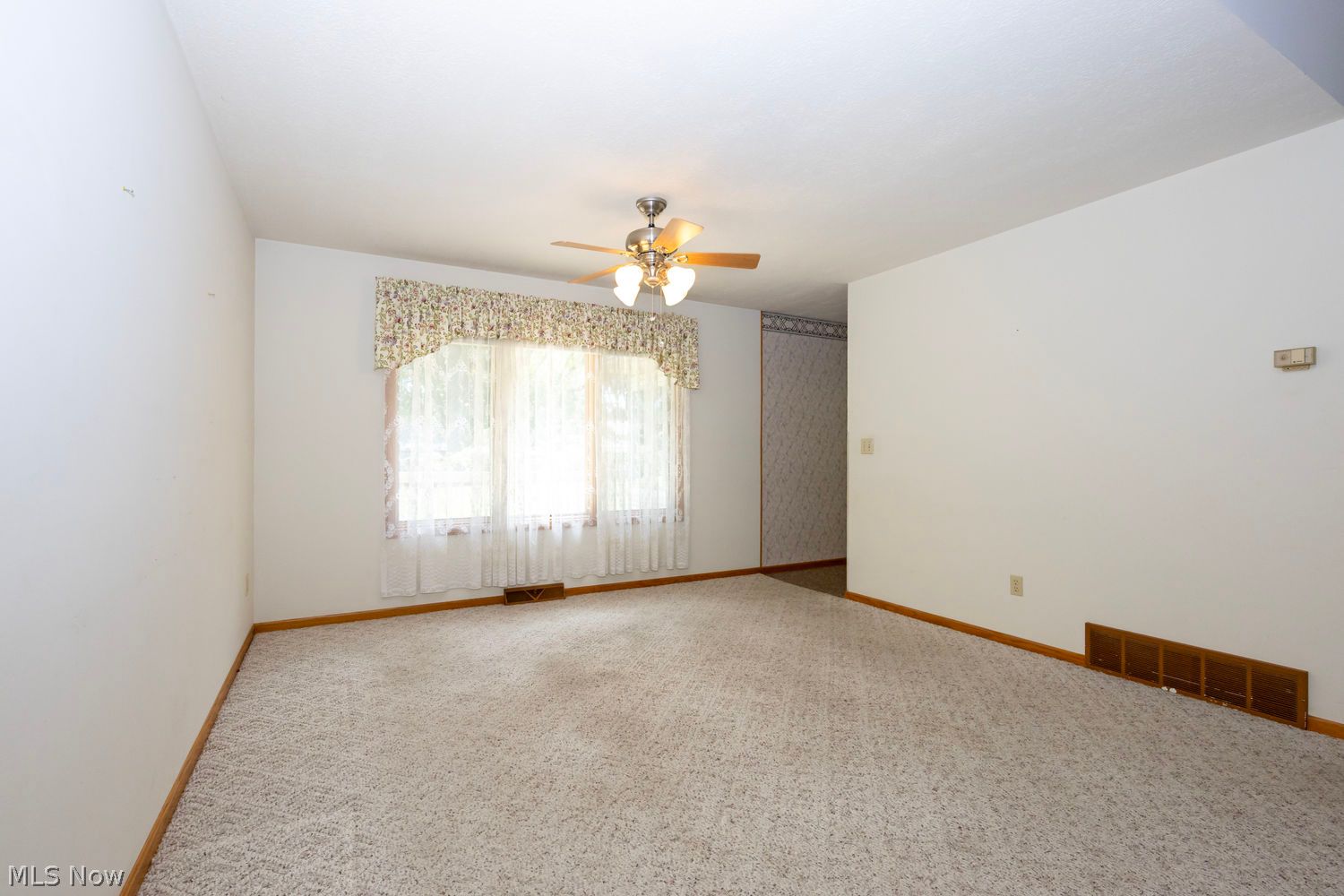 446 Memory Lane Wooster OH 44691