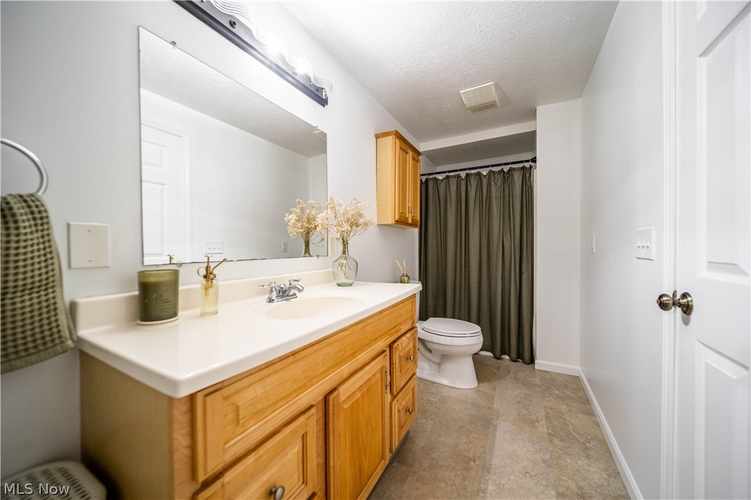 12933 Udall Road Hiram OH 44234