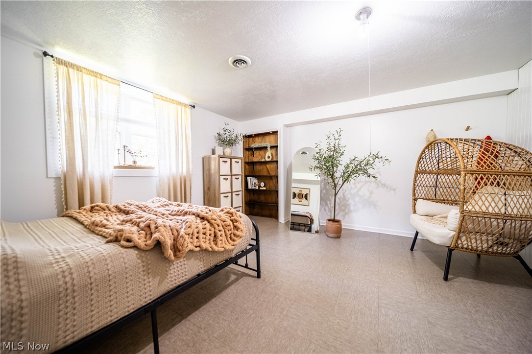 12933 Udall Road Hiram OH 44234