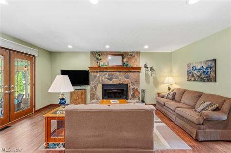 9569 Graystone Lane Mentor OH 44060