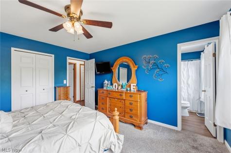 9569 Graystone Lane Mentor OH 44060