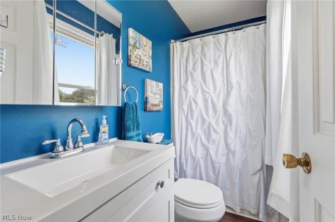 9569 Graystone Lane Mentor OH 44060