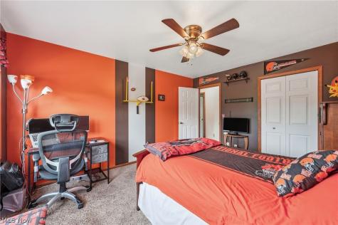 9569 Graystone Lane Mentor OH 44060