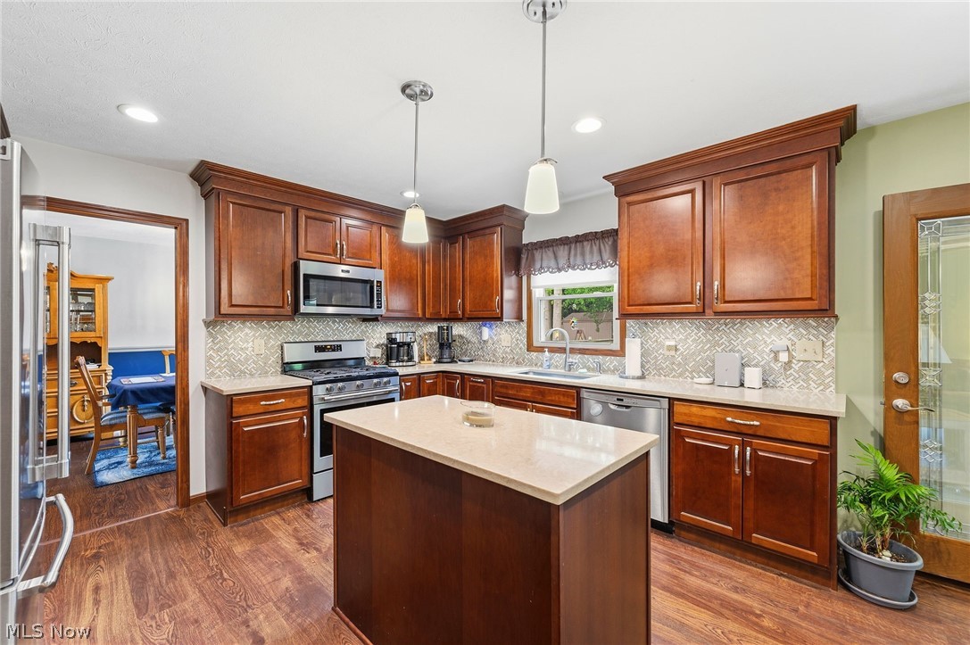 9569 Graystone Lane Mentor OH 44060