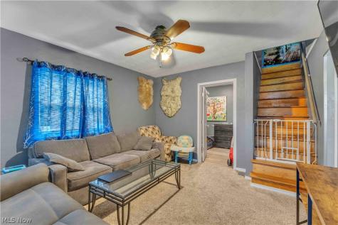 313 Woodside Avenue NE North Canton OH 44720
