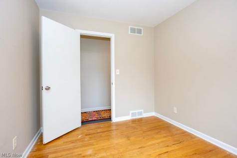 2826 Greenridge Road Norton OH 44203