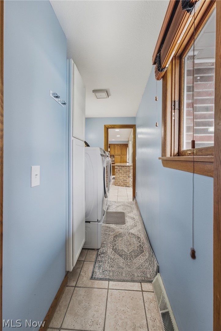 5160 Lindford Avenue NE Canton OH 44705
