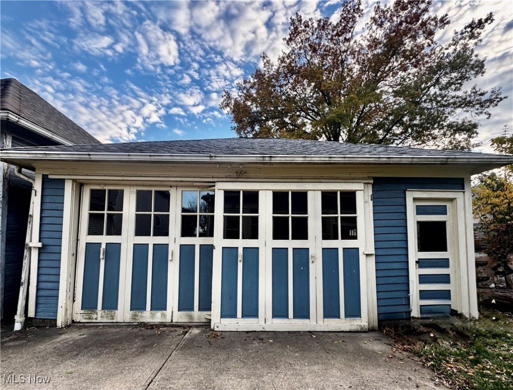 138 Marvin Avenue Akron OH 44302