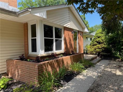 7221 Rosedale Drive Mentor OH 44060