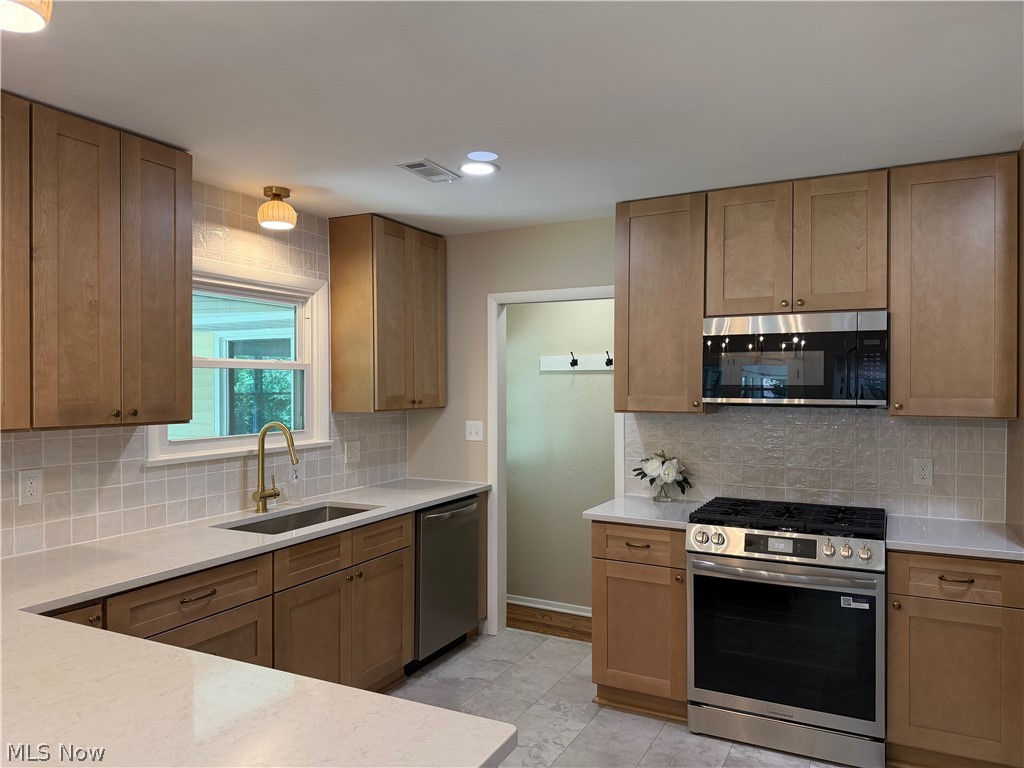 7221 Rosedale Drive Mentor OH 44060