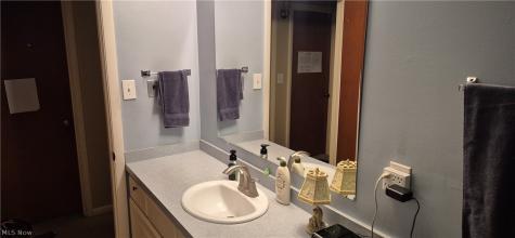 7096 Oak Lane Seven Hills OH 44131