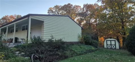 7096 Oak Lane Seven Hills OH 44131