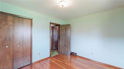 32175 Tracy Lane Solon OH 44139