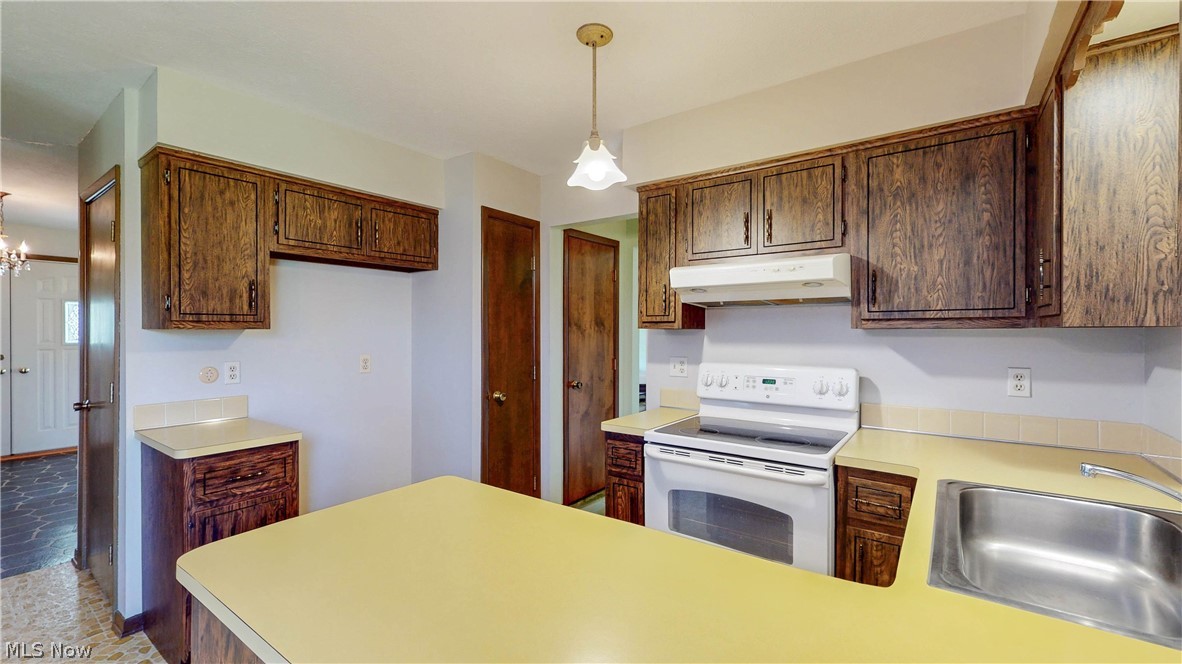 32175 Tracy Lane Solon OH 44139