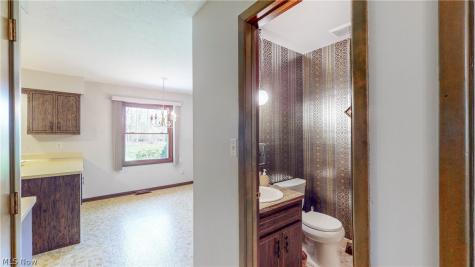 32175 Tracy Lane Solon OH 44139