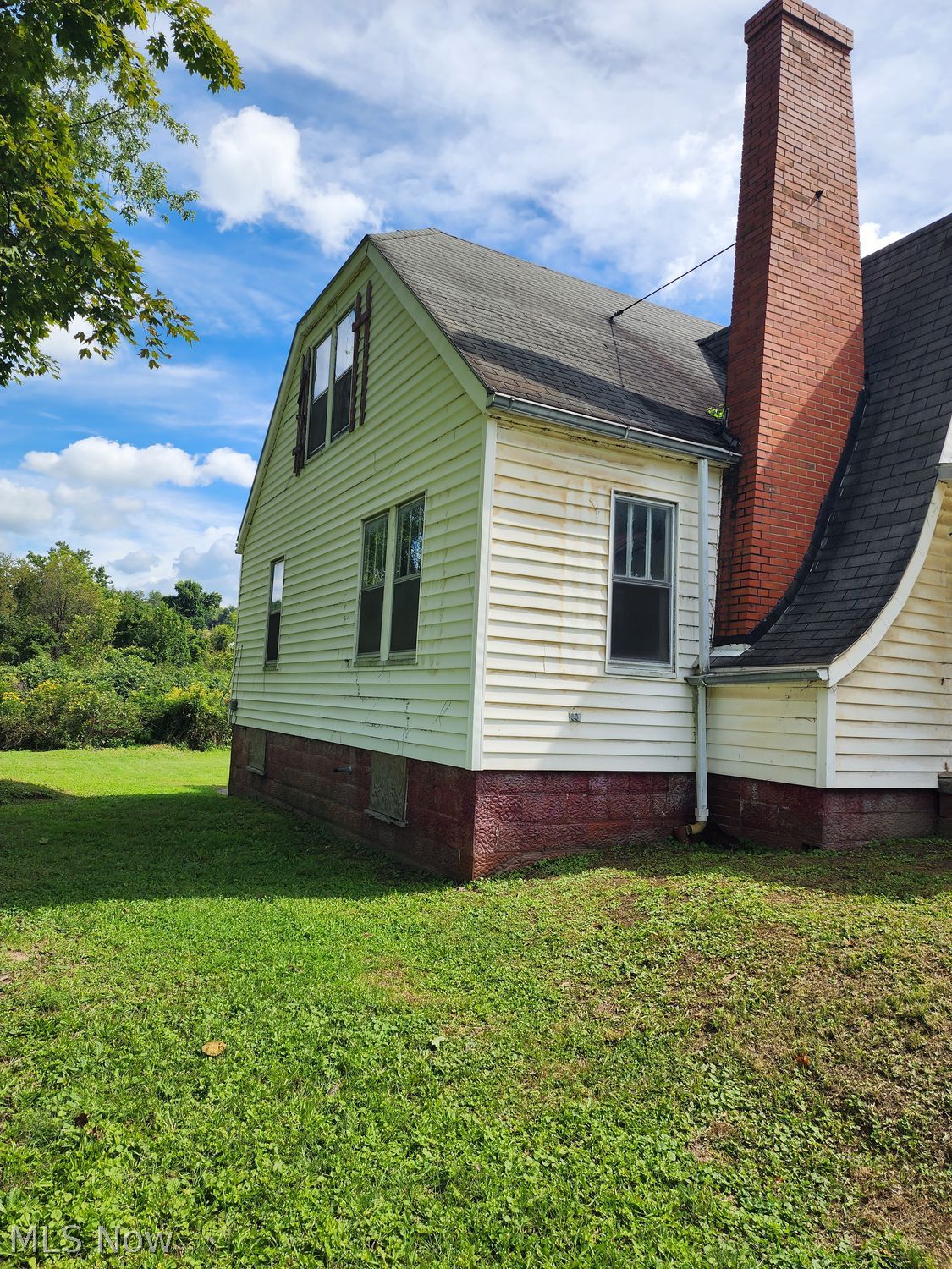 147 E College Street Scio OH 43988