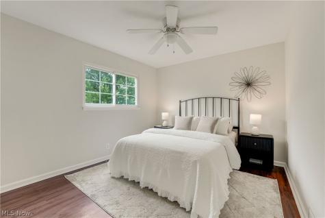 646 Ledge Road Macedonia OH 44056