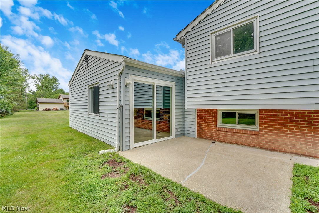 646 Ledge Road Macedonia OH 44056