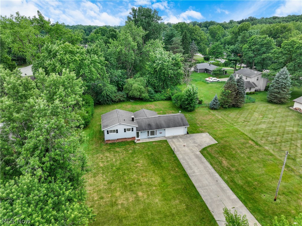 646 Ledge Road Macedonia OH 44056