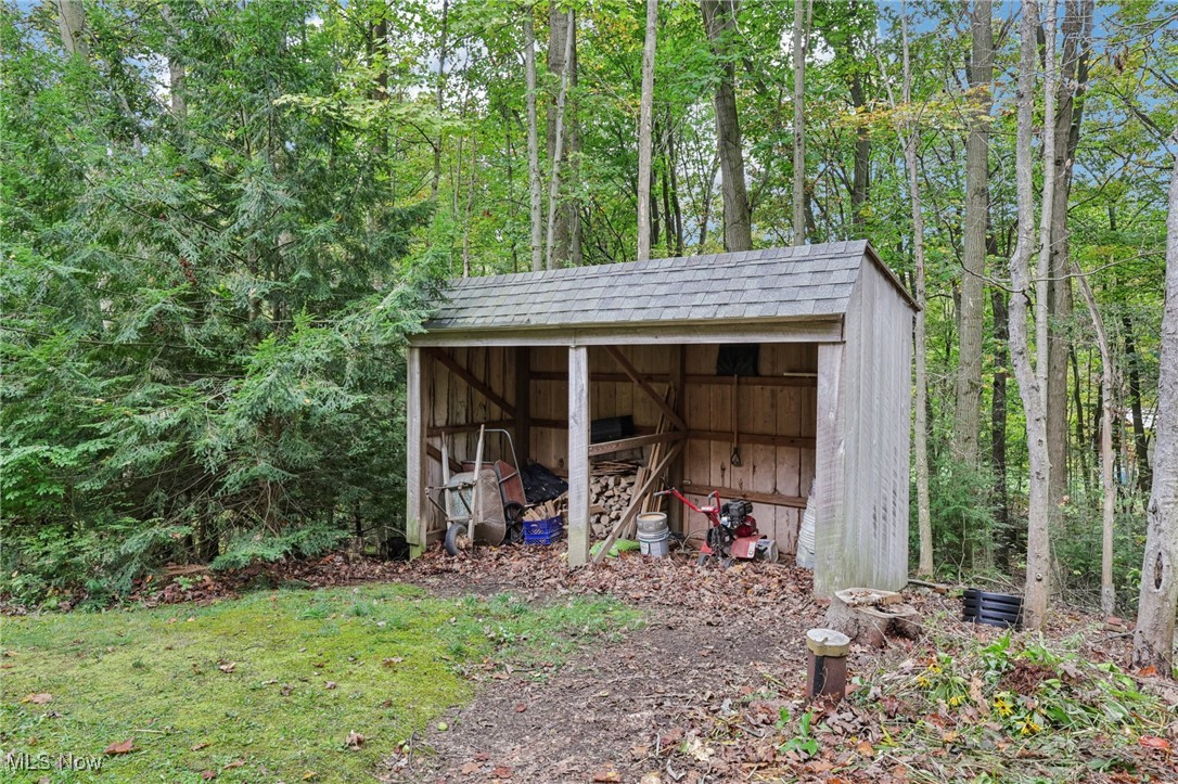 11574 Winterberry Lane Chardon OH 44024